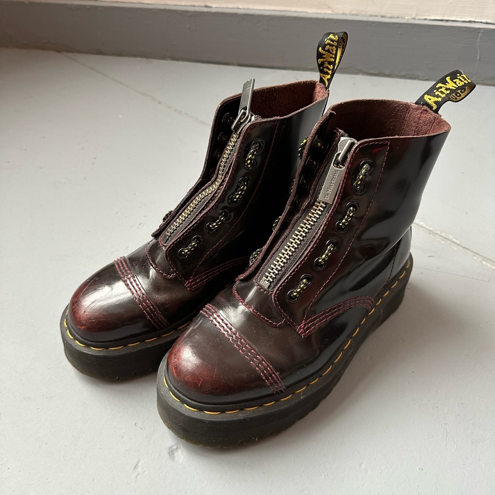 Dr. Martens Sinclair Boots